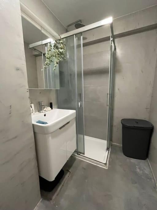Charmoso Apartamento Na Herdade Da Aroeira Aroeira  Buitenkant foto
